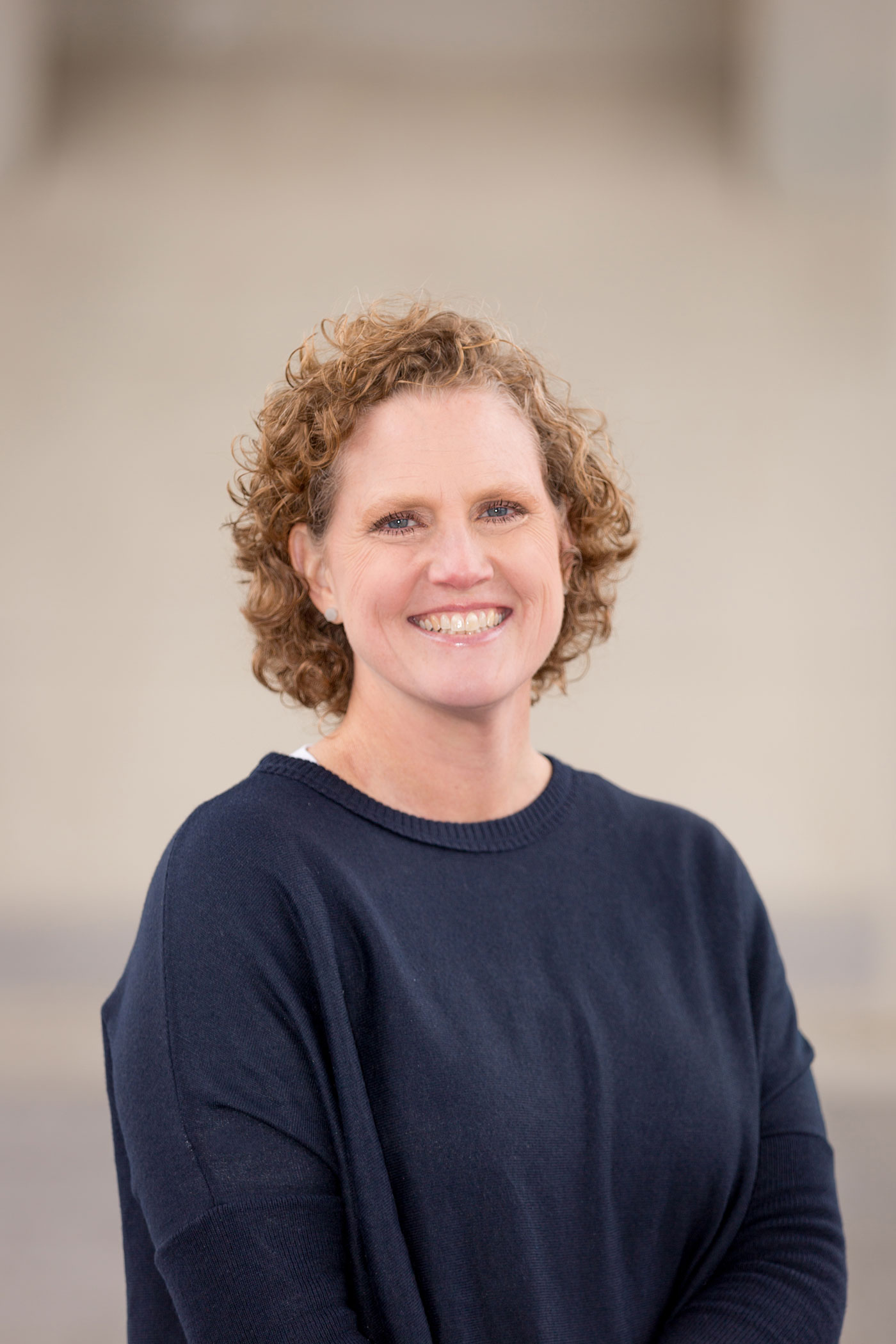 Jennifer Sheffield headshot