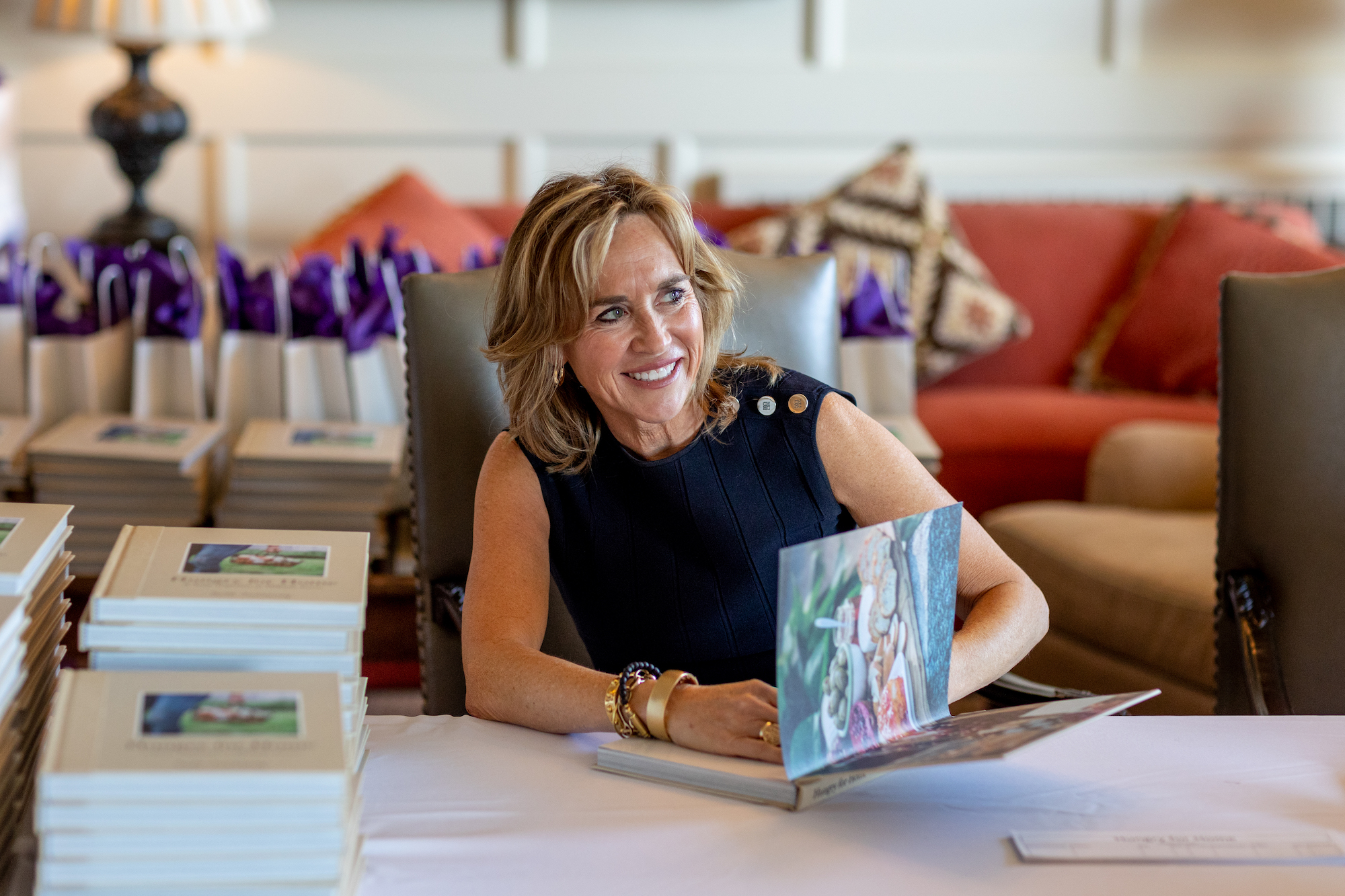 Ruth-Signing-Hungry-for-Home-2