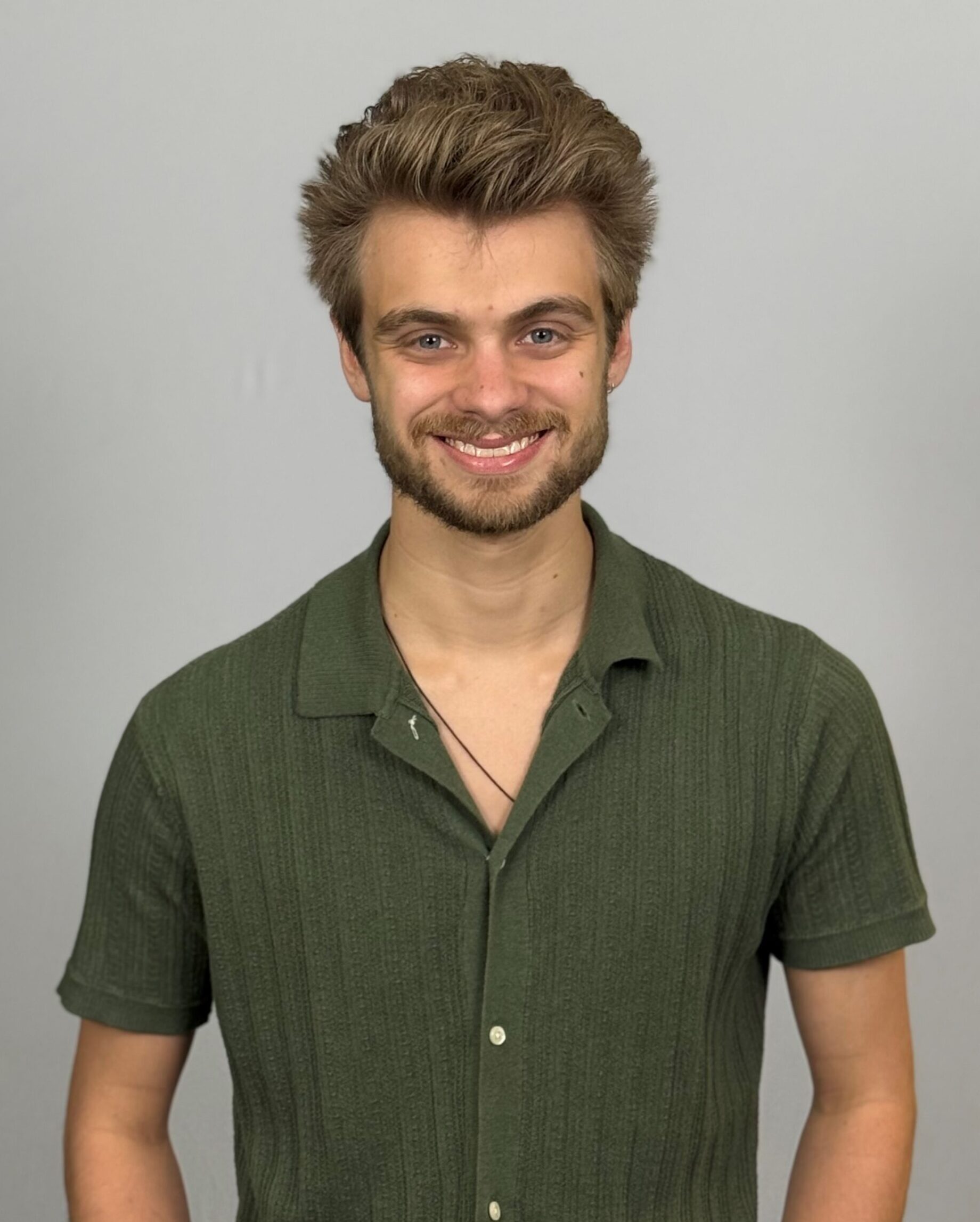Jonathan Kapic Grace Johnson headshot